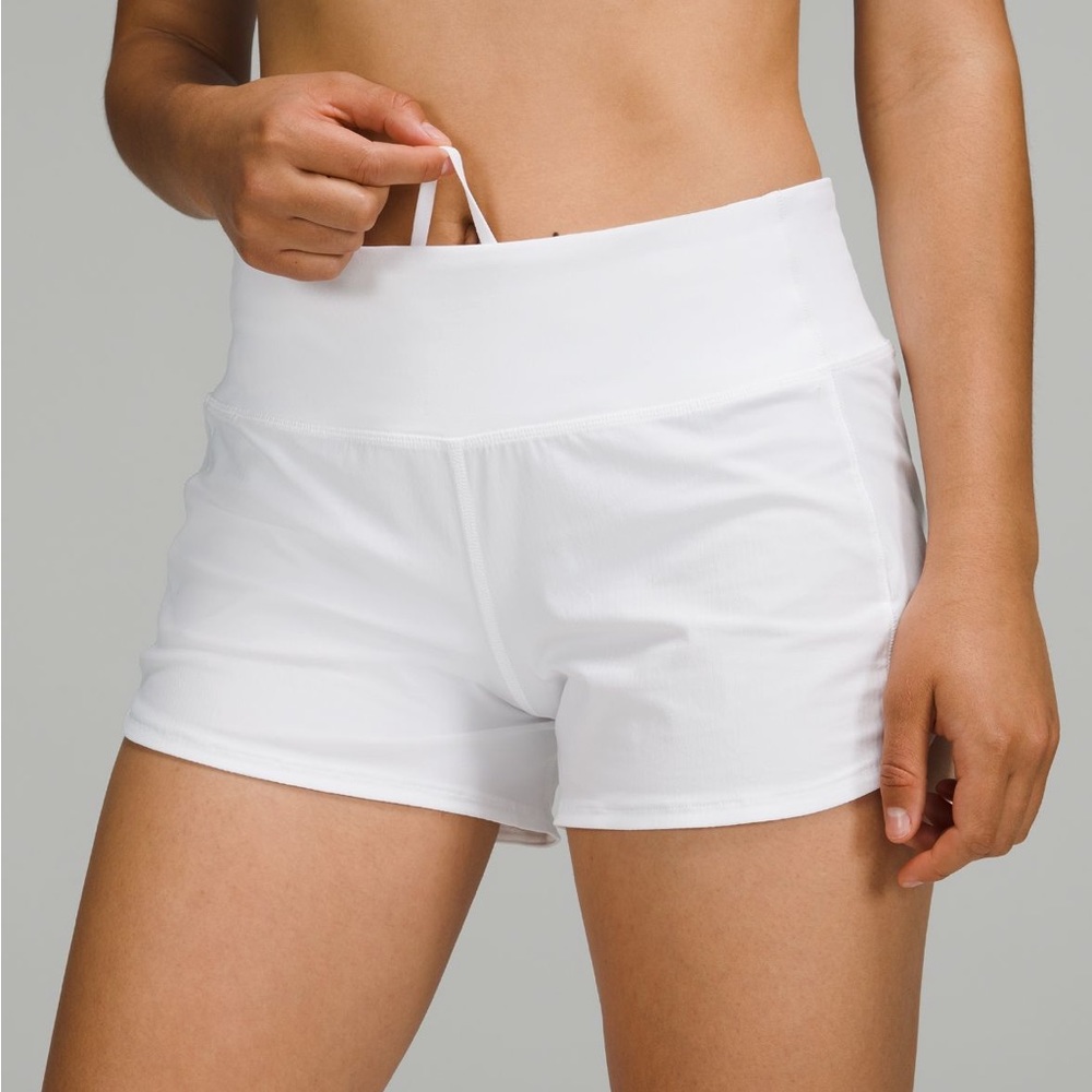 Lululemon Speed Up Mid-Rise Lined Shorts 4”